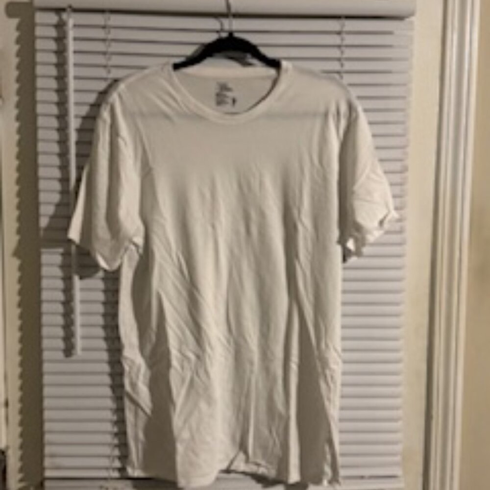 Men’s Large 3 Pack Tees – Dark Blue, Black & White Comfort Bundle - Picture 6 of 7